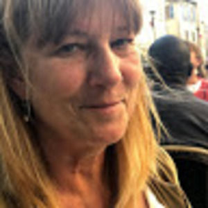 Meet your Posher, Janet